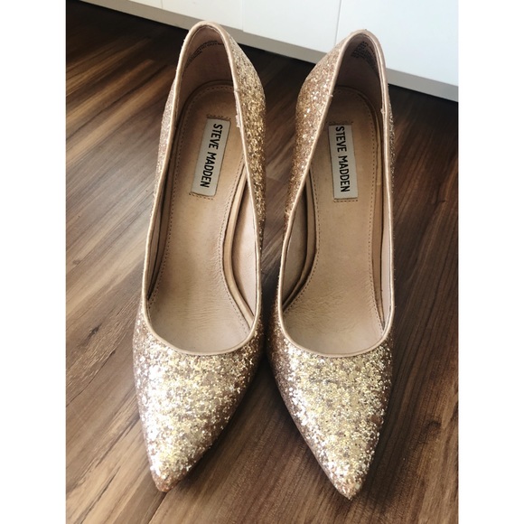 Steve Madden Gold Sequin Heels - Picture 4 of 5
